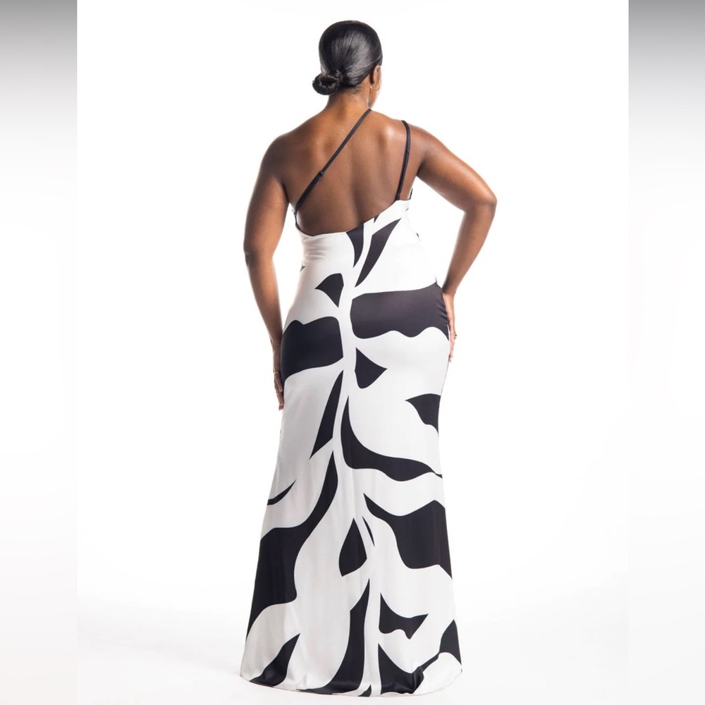 Hanifa Lola gown size medium - Picture 2 of 3